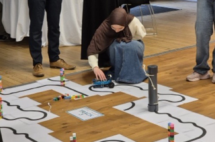Innovative university-style engineering project at Mulberry Academy Shoreditch